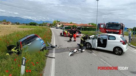 incidente stradale porcia|Scontro auto